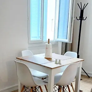Appartement Le Victor Hugo - Centre, Salon-de-Provence