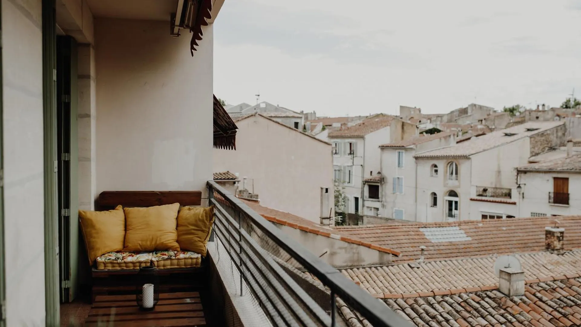 Superbe Appartement Renove - Salon De Provence Francja